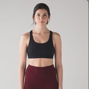 Lululemon Invigorate Bra
